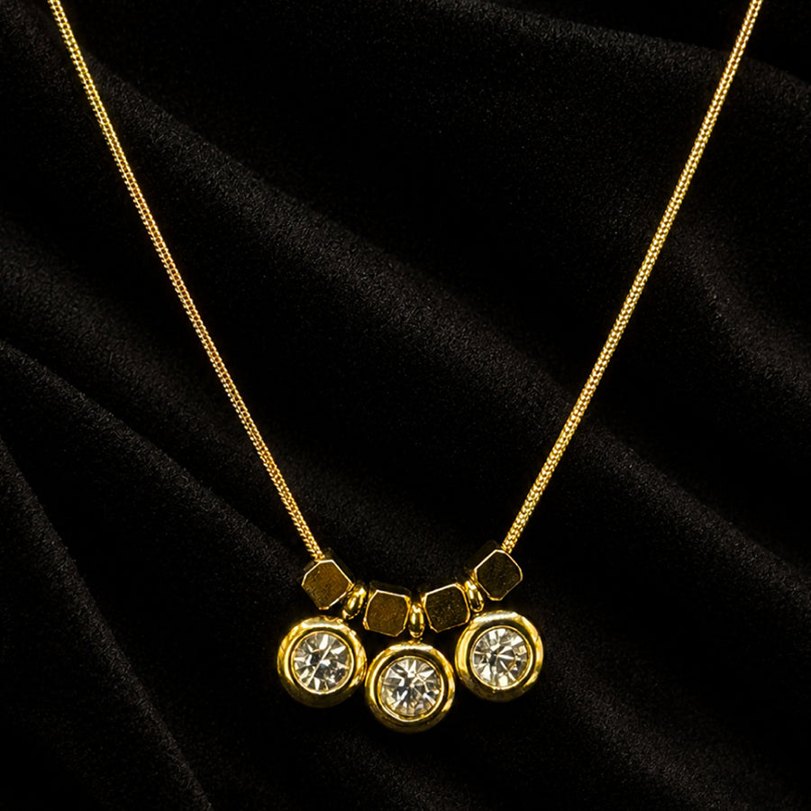 The Elara Trio Necklace