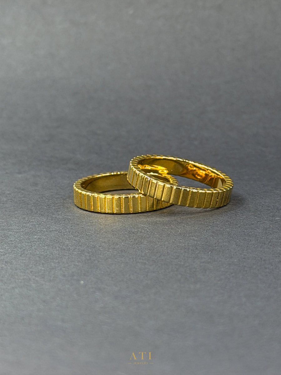 The Linear Ring