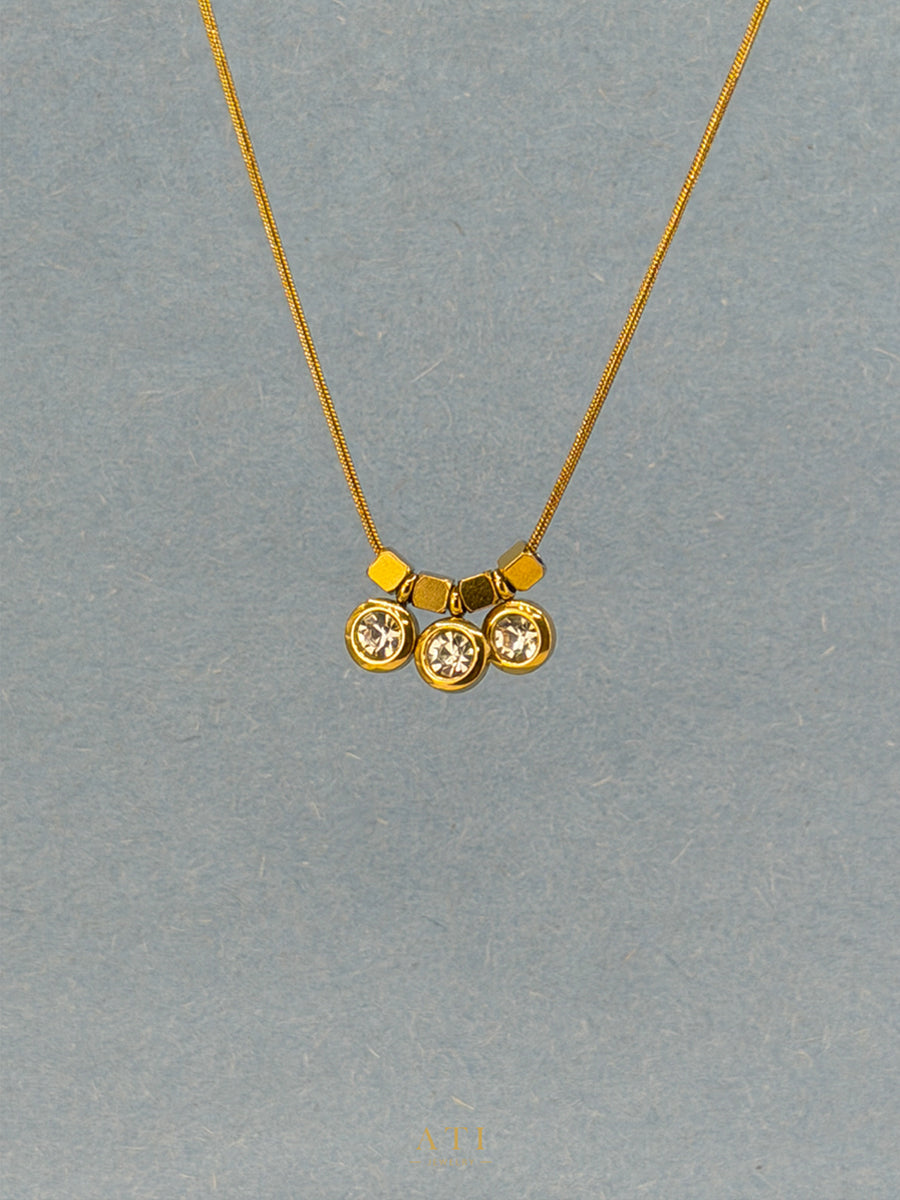 Elara Trio Necklace