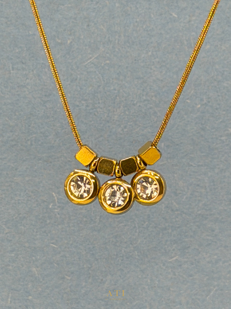 Elara Trio Necklace