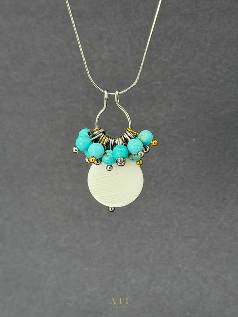 Shell Drop Necklace