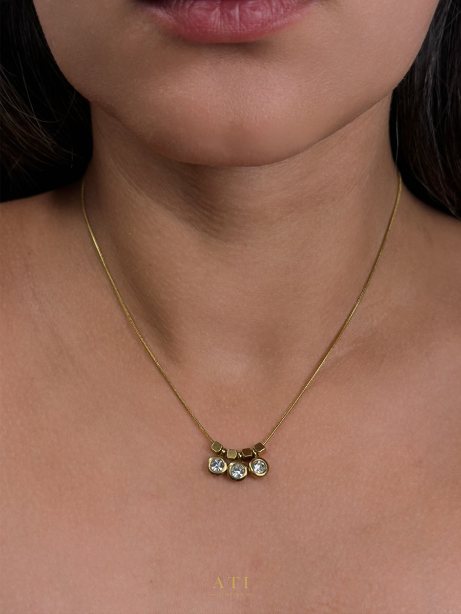 Elara Trio Necklace