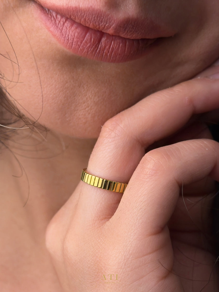 The Echo Ring